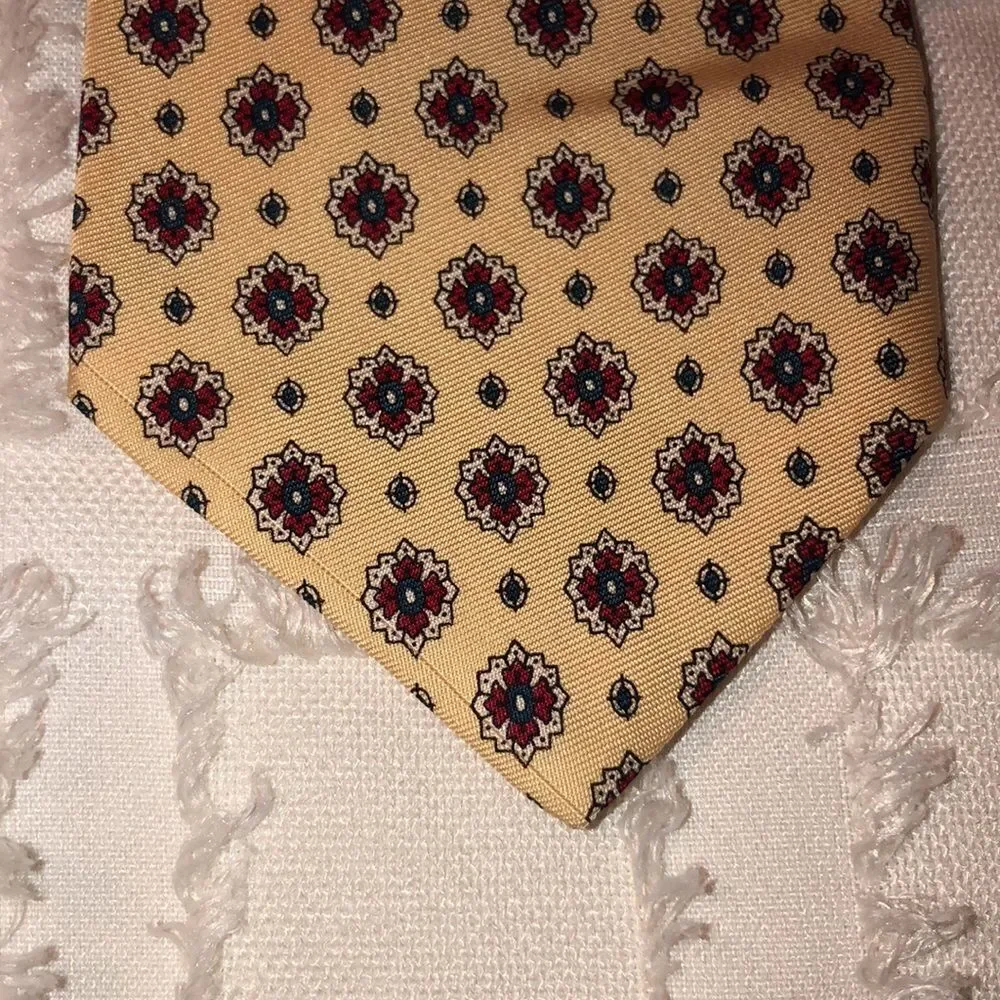 Ivory Cream Red Blue Woven Silk Tie
